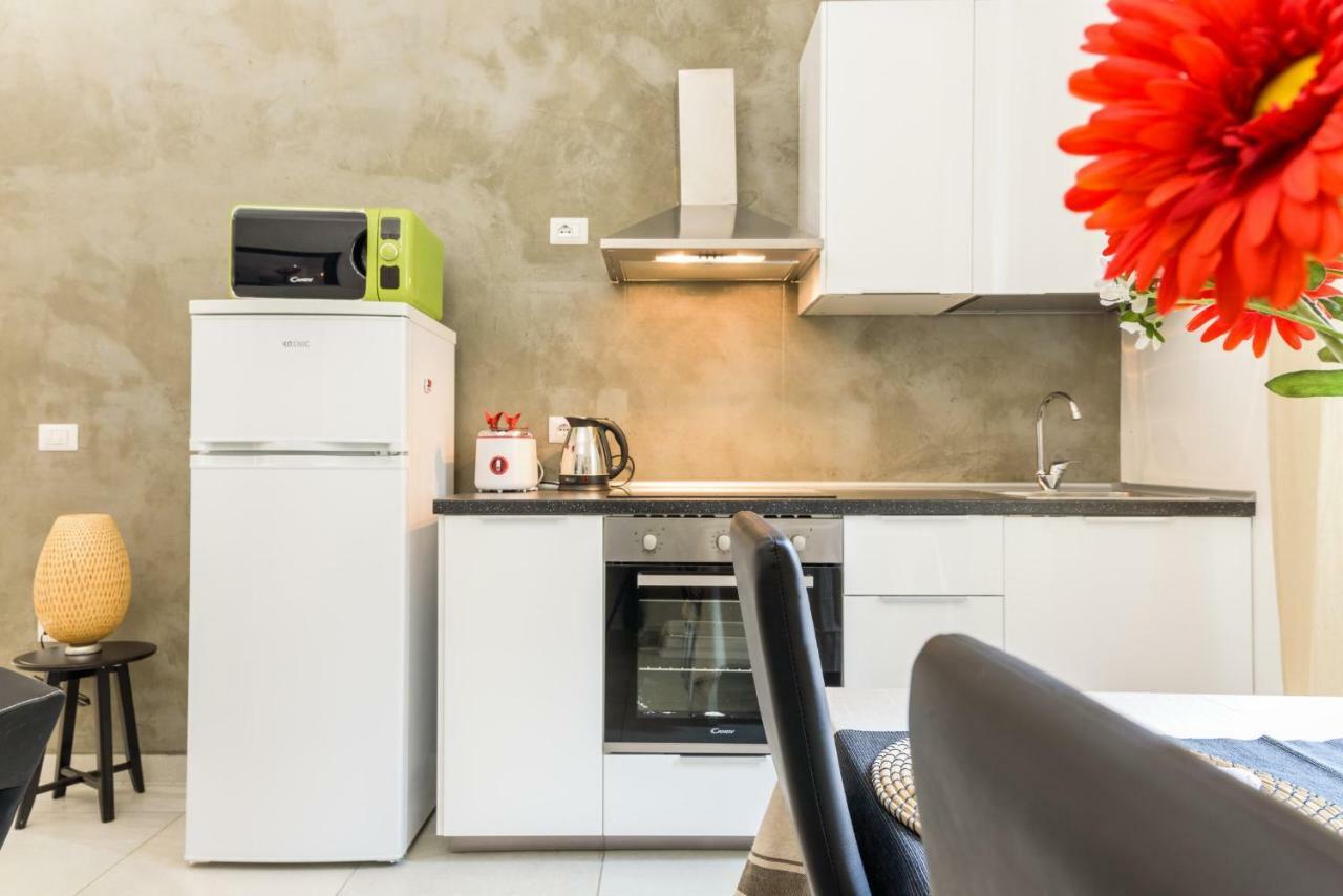 Casa Tibaldi - Bocconi Leilighet Milano Eksteriør bilde